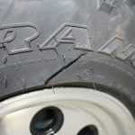 Боковой порез шины: ремонт или замена? Можно ли отремонтировать?
