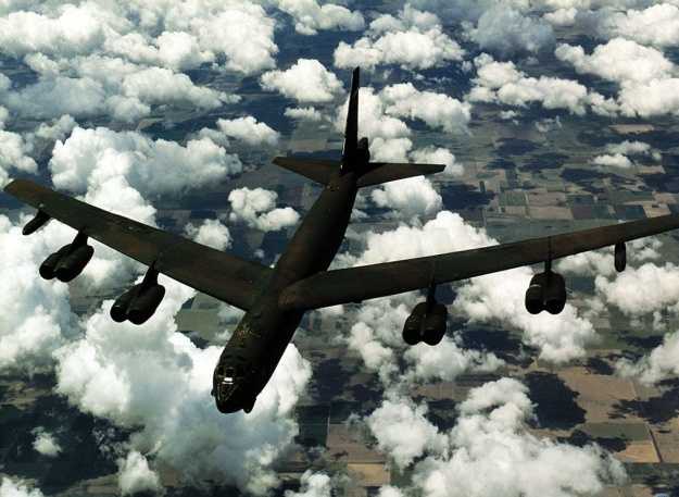 Американский бомбардировщик В-52
