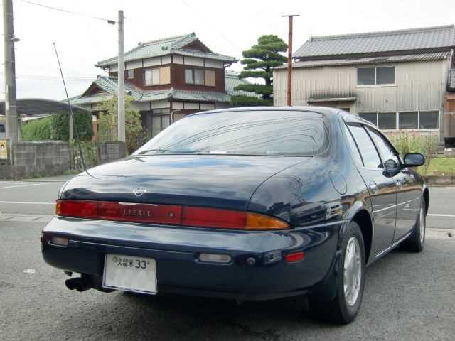 Nissan Leopard Y32